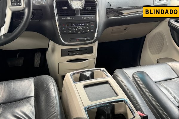 CHRYSLER TOWN & COUNTRY 3.6 LIMITED V6 24V GASOLINA 4P AUTOMÁTICO 2015/2015